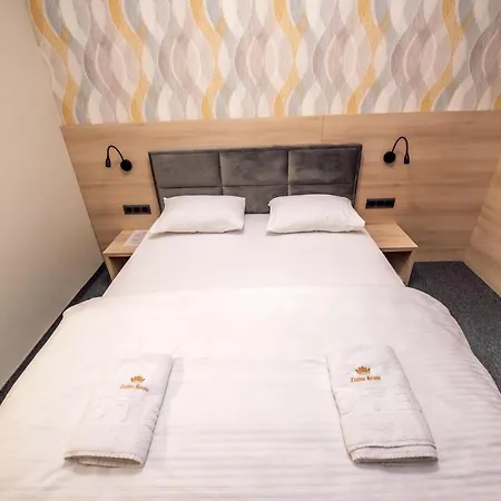 Hotel Zlatna Kruna 4*