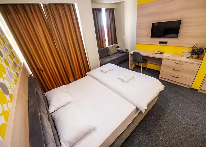 Zlatna Kruna Hotel 4*